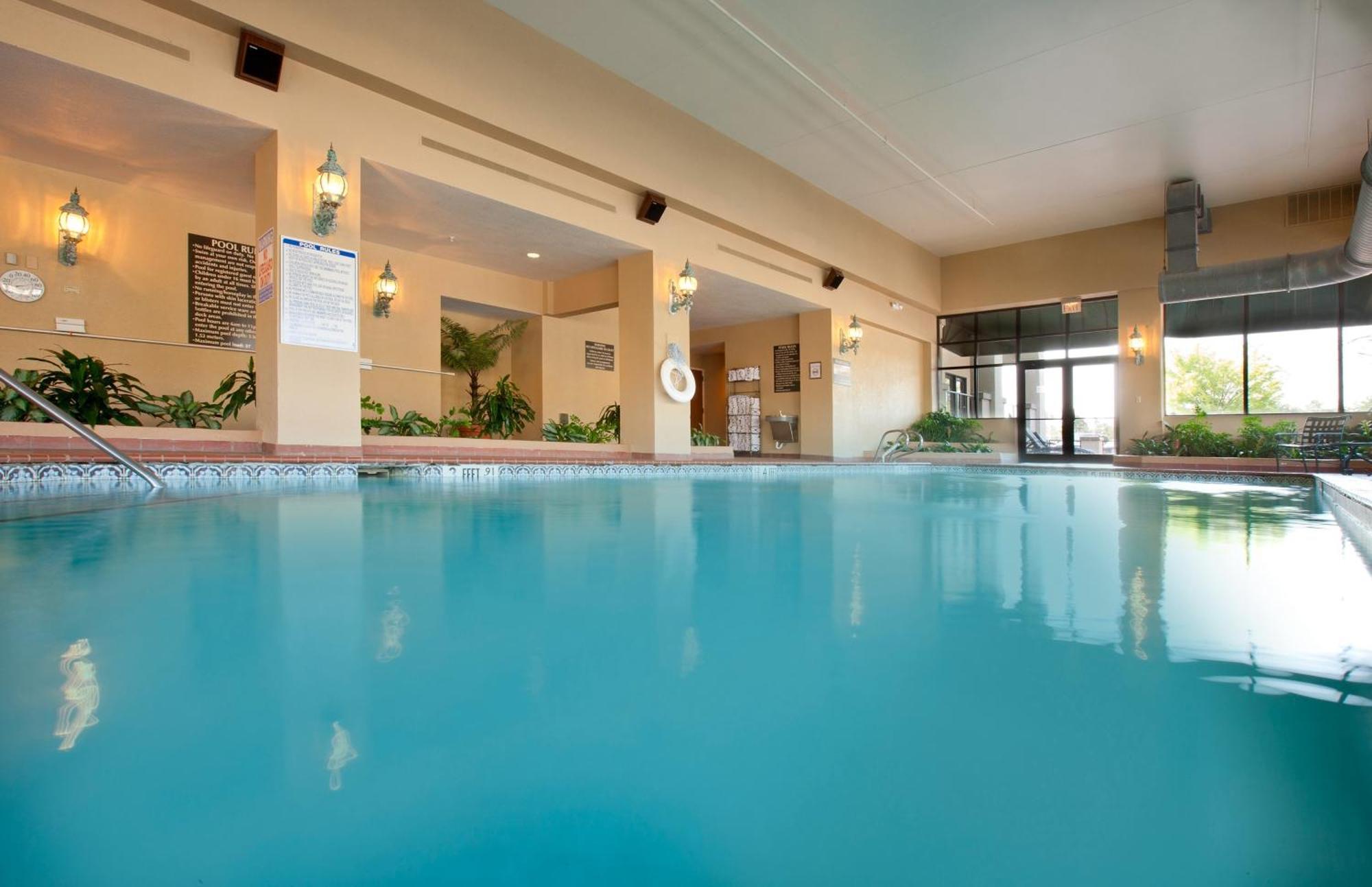 Embassy Suites Northwest Arkansas - Hotel, Spa & Convention Center Rogers Bagian luar foto